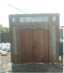 PORTE ANTIQUE