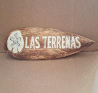 WOODEN DECO